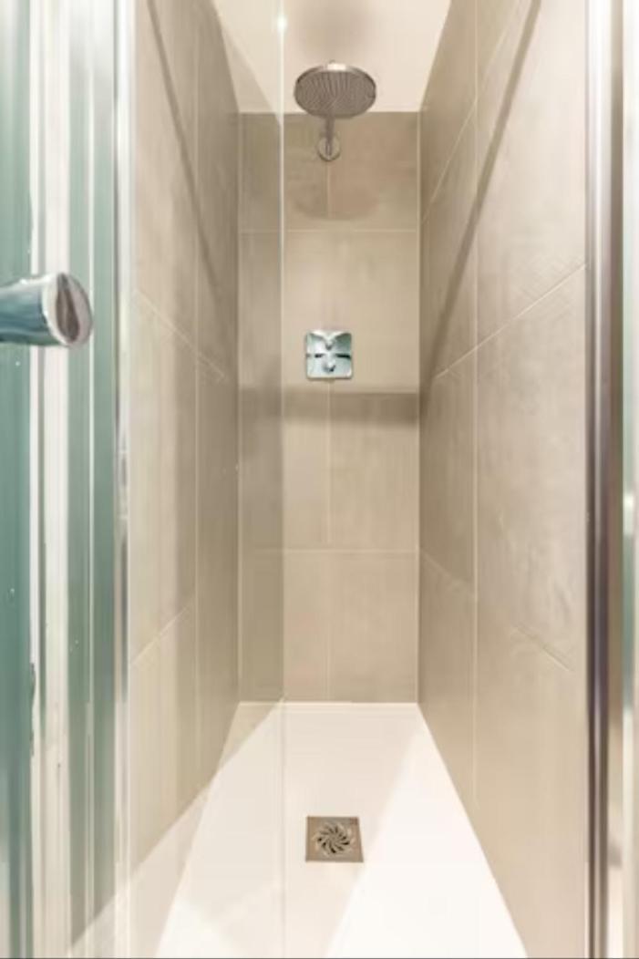 Two Bedrooms Exquisite En-Suite Apartment Deansgate Manchester Extérieur photo