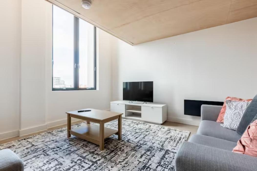 Two Bedrooms Exquisite En-Suite Apartment Deansgate Manchester Extérieur photo