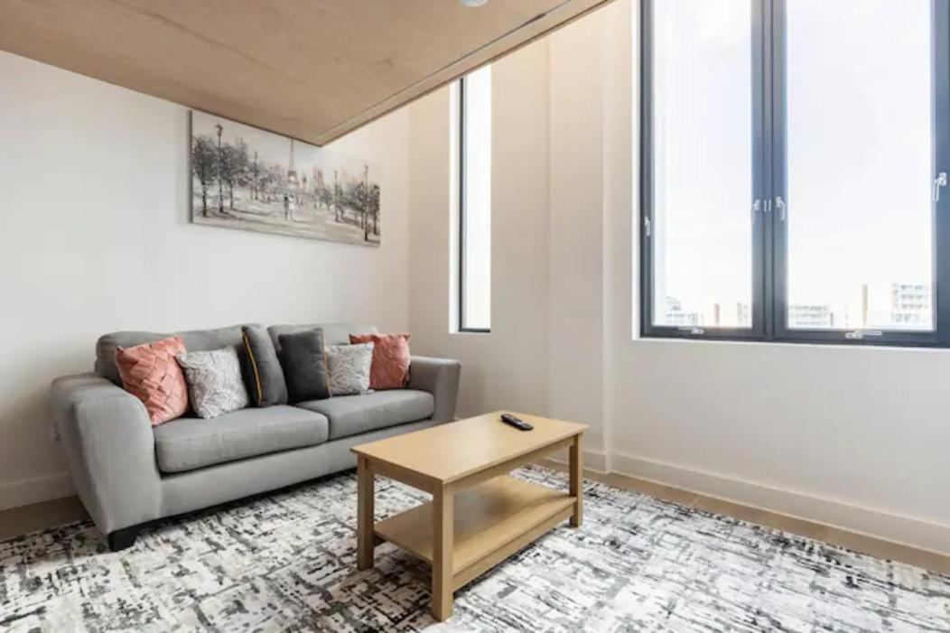 Two Bedrooms Exquisite En-Suite Apartment Deansgate Manchester Extérieur photo
